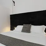 Mill New Elegant By Mr And Mrs White 4*