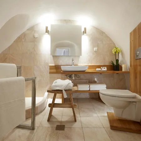 Aparthotel Mill New Elegant Fira (Santorini)