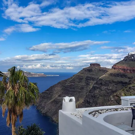 Mill New Elegant Aparthotel Fira (Santorini)