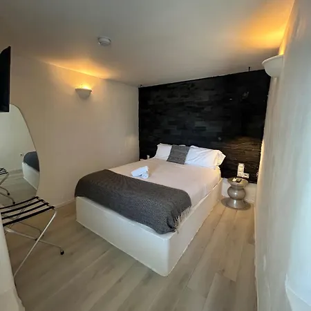 Mill New Elegant Fira (Santorini)