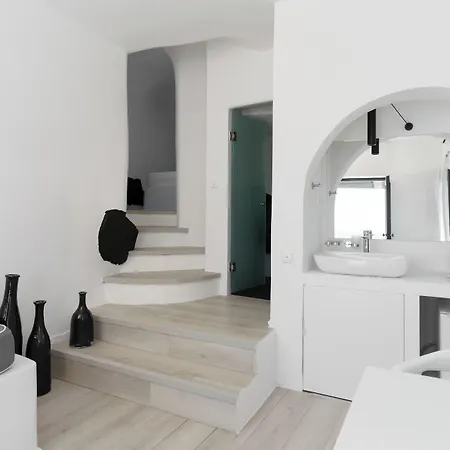 Mill New Elegant Apart Otel Fira (Santorini)