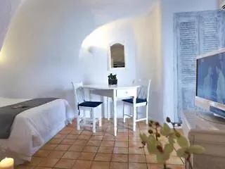 Mill New Elegant Apartmanhotel 4*
