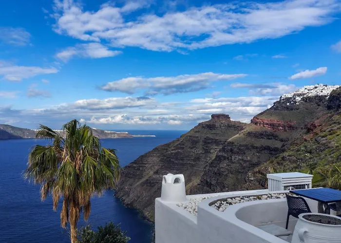 Mill New Elegant Aparthotel Fira (Santorini)