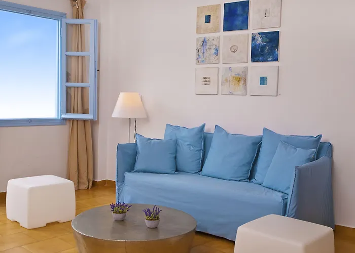 Mill New Elegant Aparthotel Fira (Santorini)