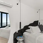 Mill New Elegant By Mr And Mrs White Aparthotel Fira (Santorini)
