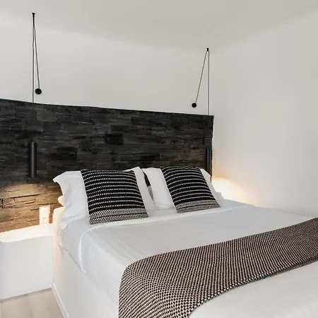 Apartahotel Mill New Elegant By Mr And Mrs White