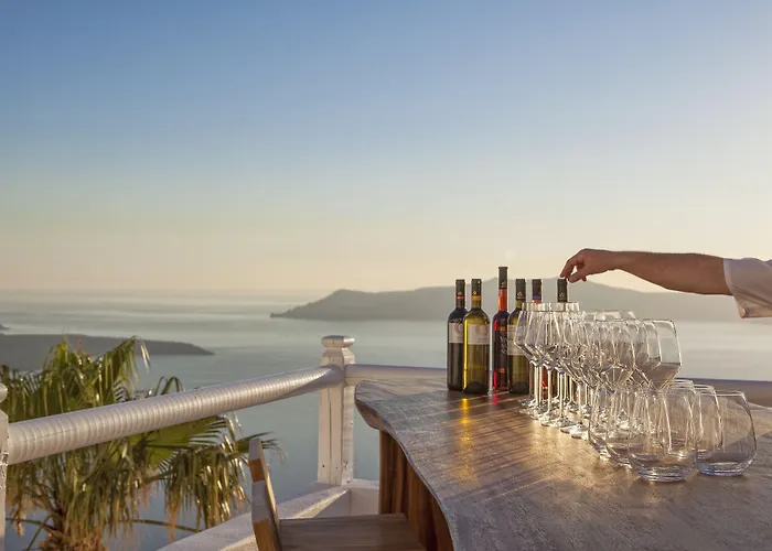 Mill New Elegant Aparthotel Fira (Santorini)